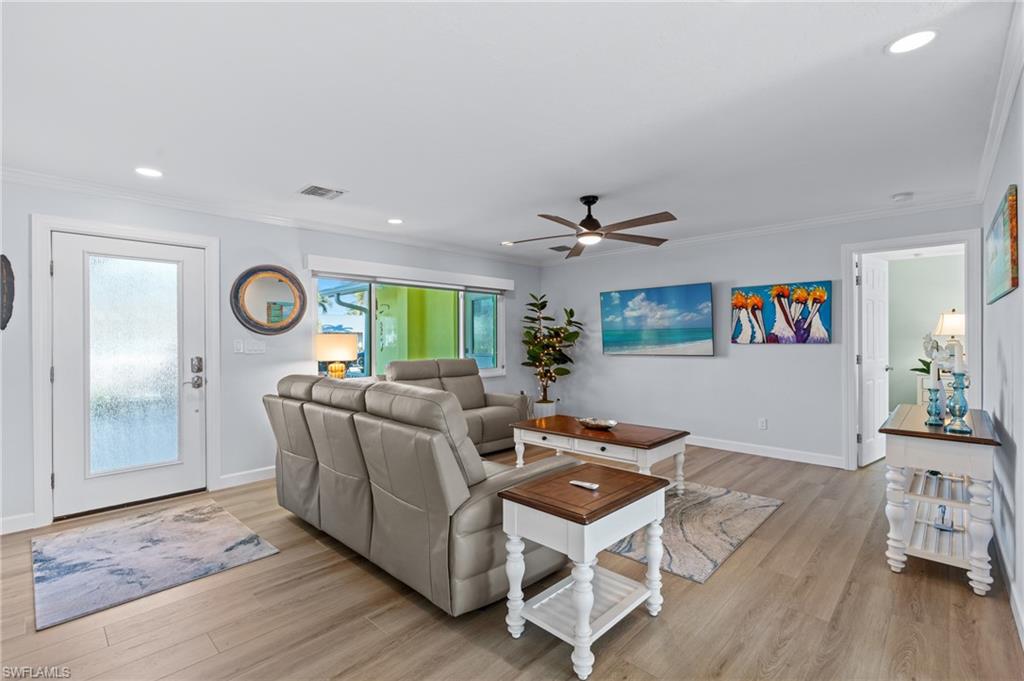 3607 Rita Ln Property Photo 14