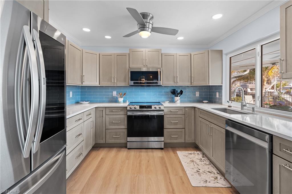 3607 Rita Ln Property Photo 17