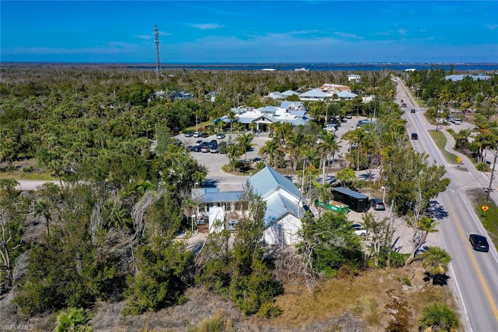 520 Tarpon Bay Rd Property Photo 21