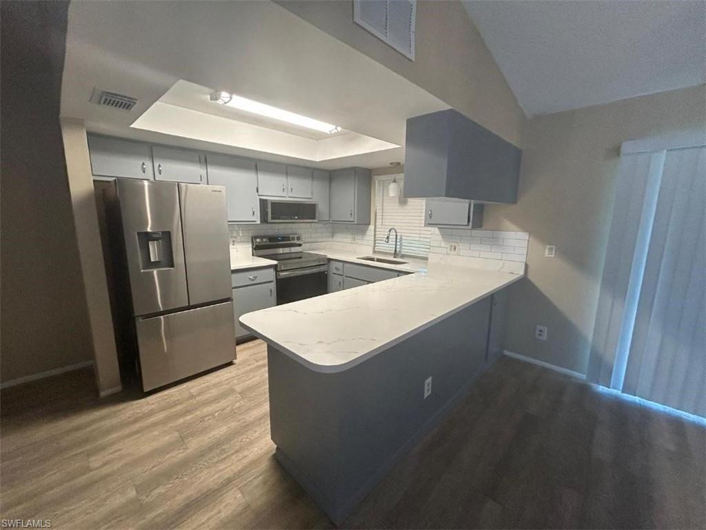 3926 Palm Tree Blvd Property Photo 3