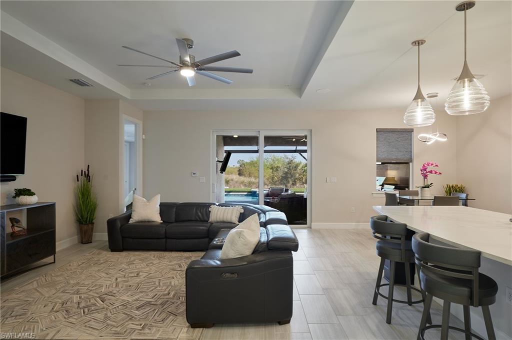 16257 Laurel Oak Ln Property Photo 6