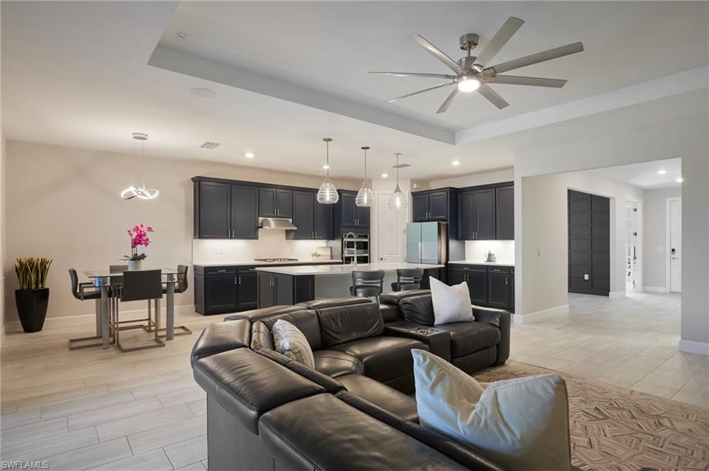 16257 Laurel Oak Ln Property Photo 10