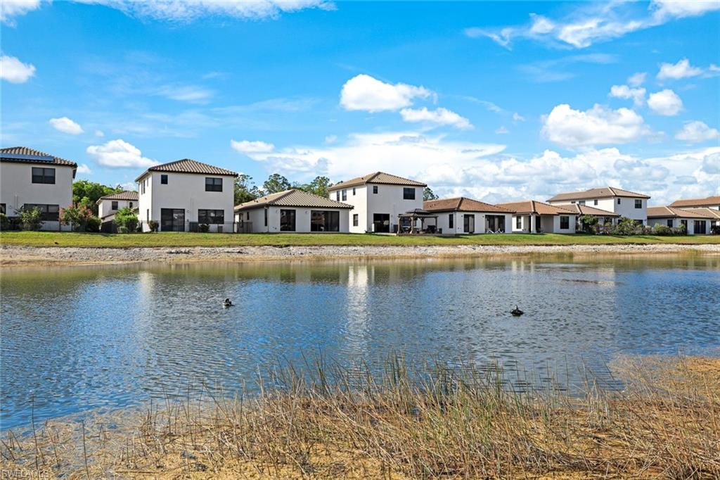 8992 Madrid Cir Property Photo 18
