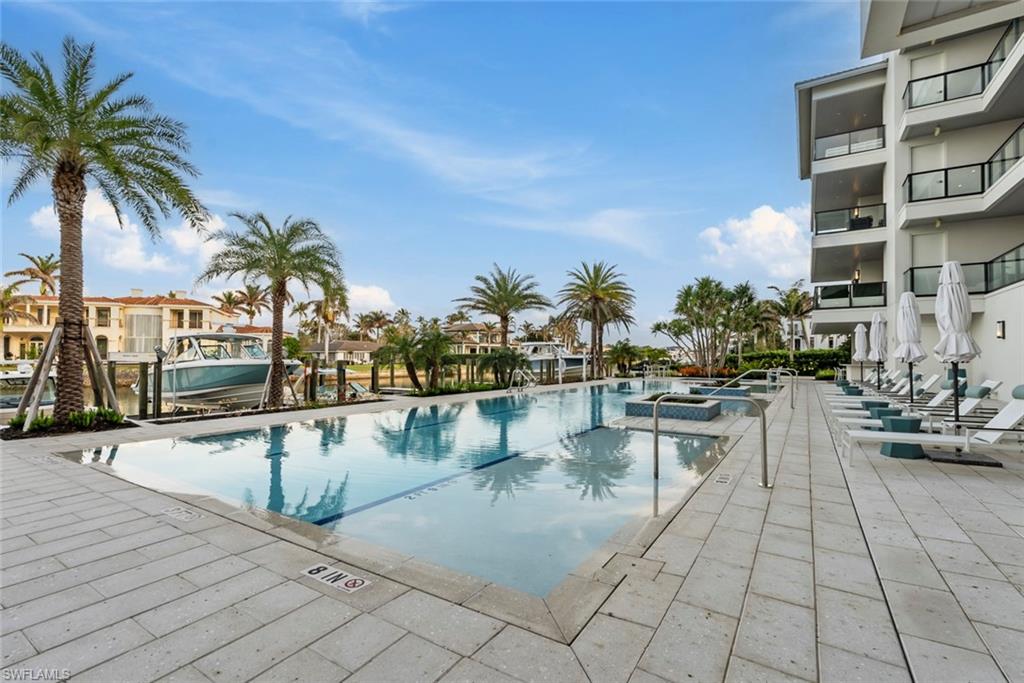 1820 Gulf Shore Blvd N # 303 Property Photo 36