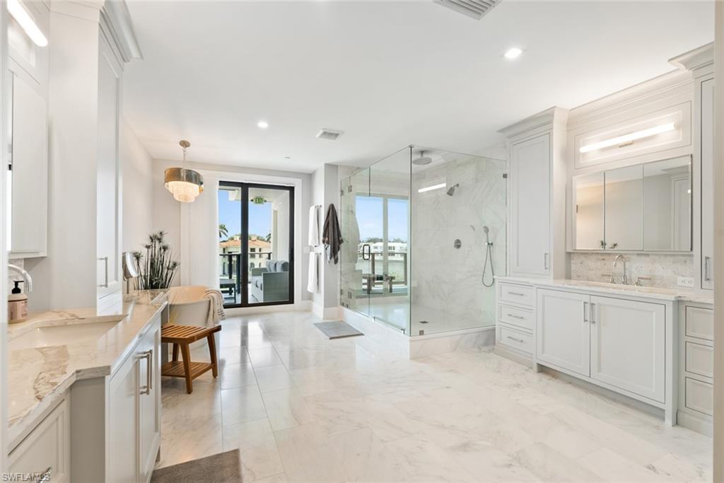 1820 Gulf Shore Blvd N # 303 Property Photo 49