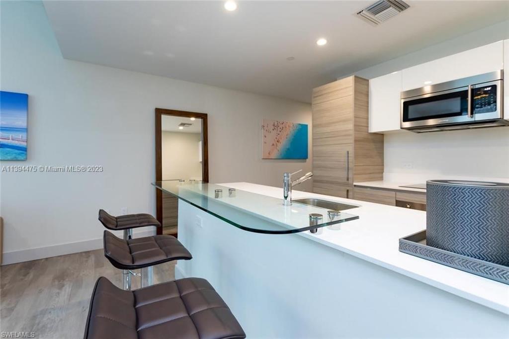 777 N Ocean Dr # S302 Property Photo 5