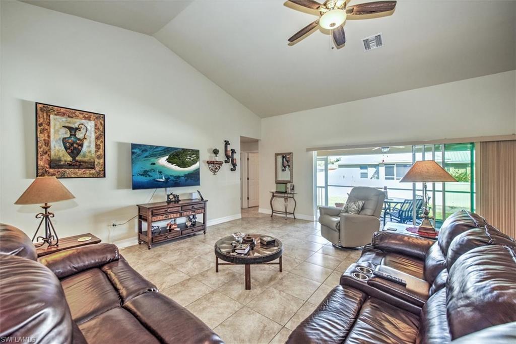 14071 Cerrito St Property Photo 6