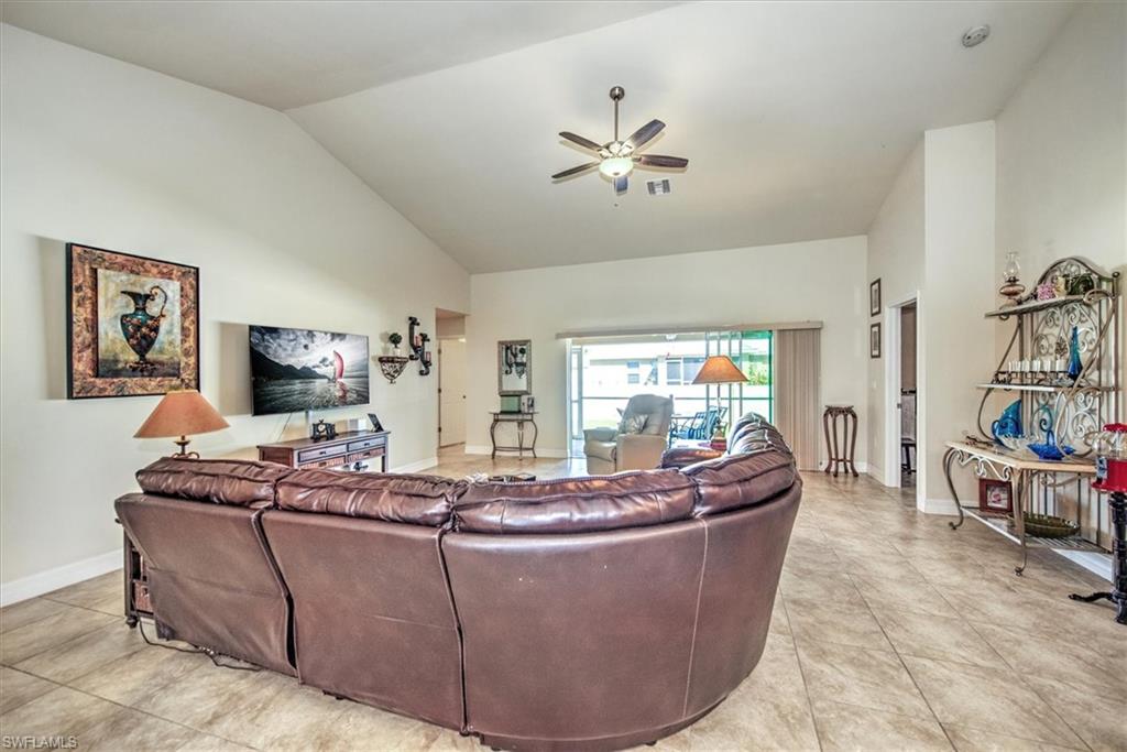 14071 Cerrito St Property Photo 9