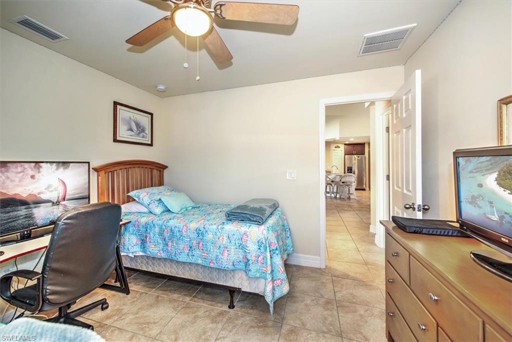 14071 Cerrito St Property Photo 25