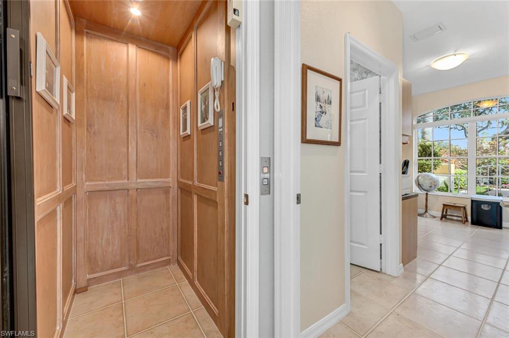 5735 Persimmon Way Property Photo 13