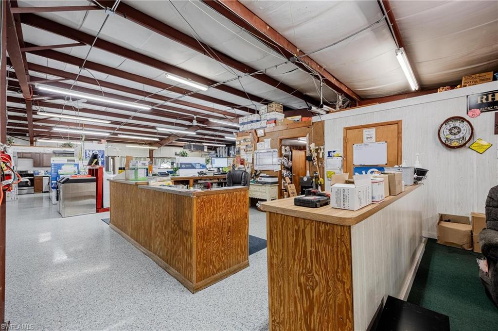 1060 State Road 29 S Property Photo 8