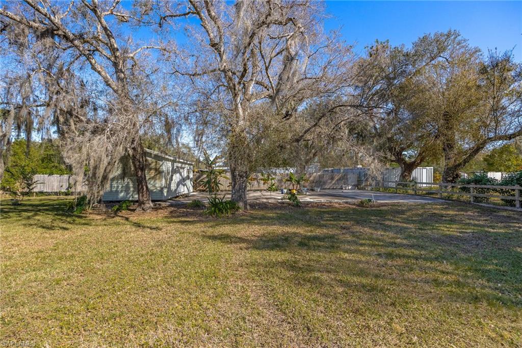 22031 Edwards Dr Property Photo 37