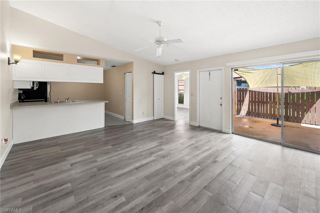 15467 Crystal Lake Dr Property Photo 4