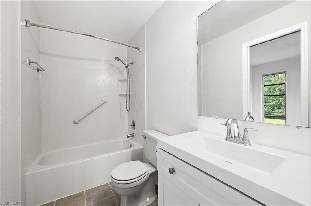 15467 Crystal Lake Dr Property Photo 14
