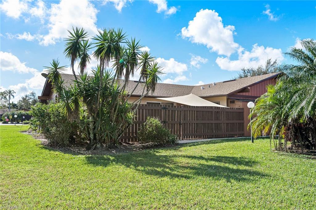15467 Crystal Lake Dr Property Photo 18
