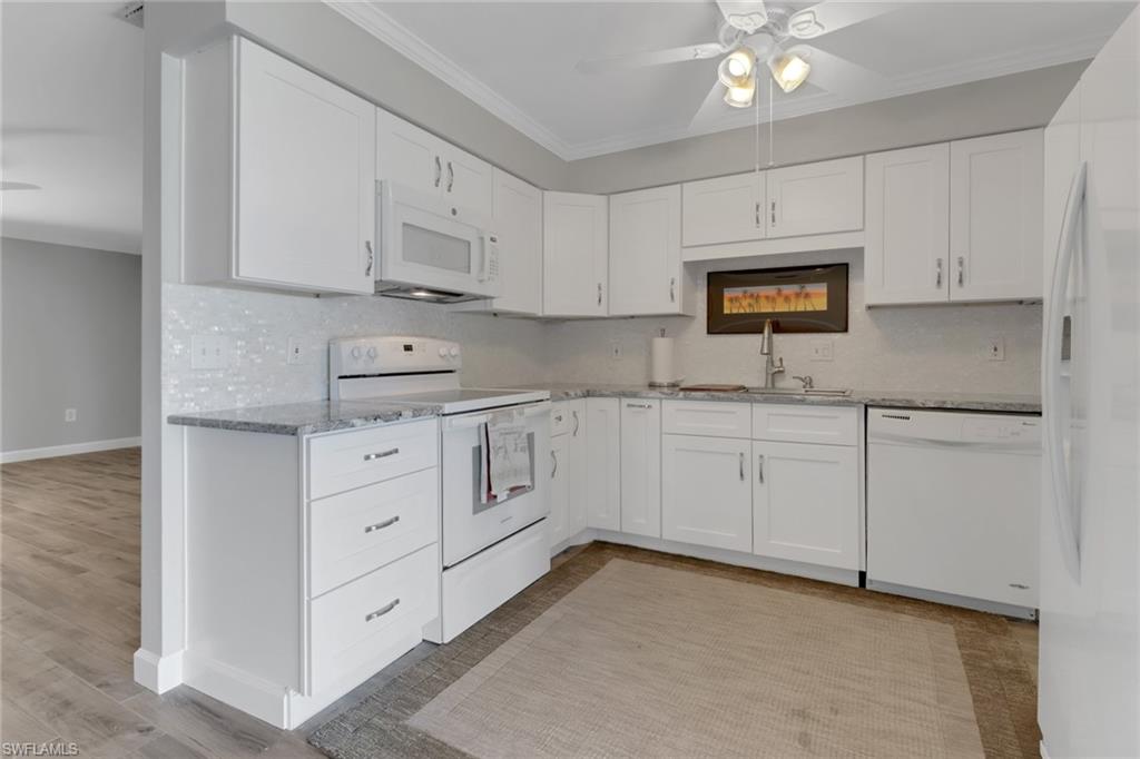 525 Palm View Dr # 19 Property Photo 12