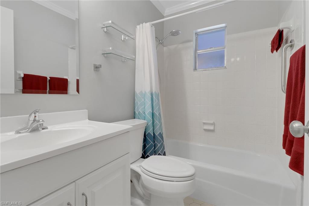 525 Palm View Dr # 19 Property Photo 18