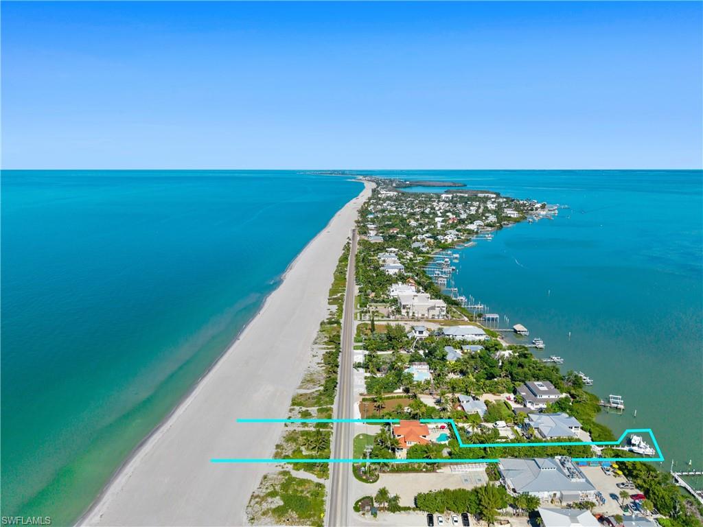 15899 Captiva Dr Property Photo 3