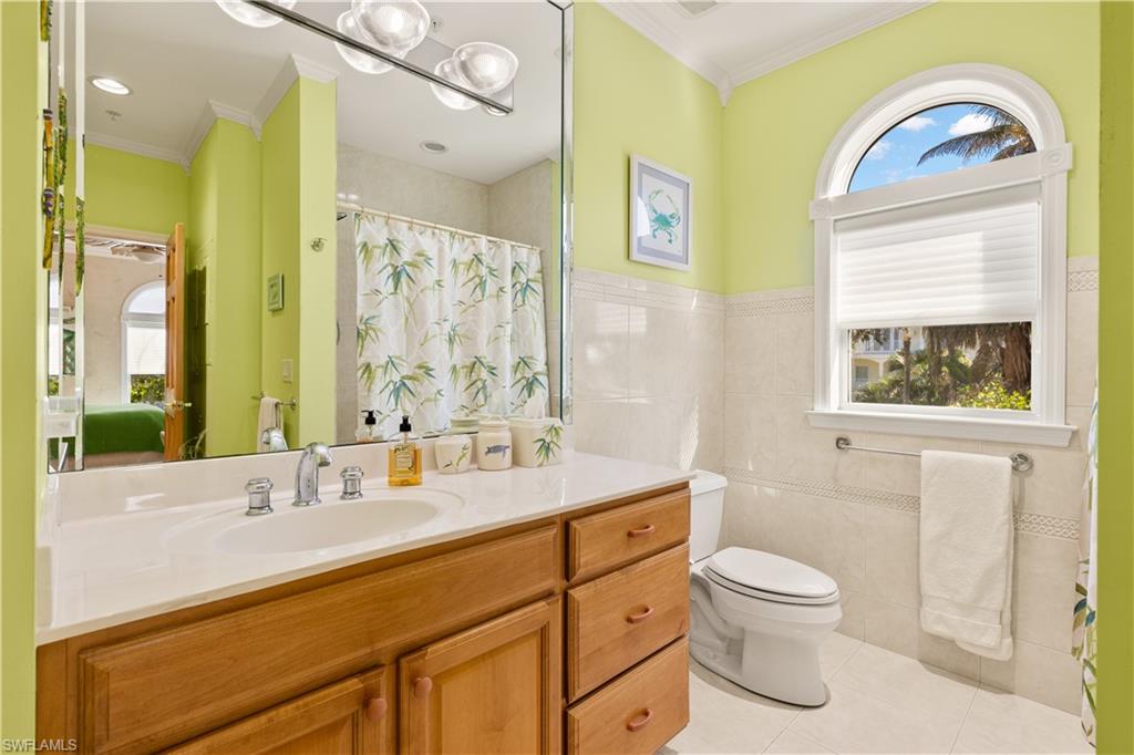 15899 Captiva Dr Property Photo 28