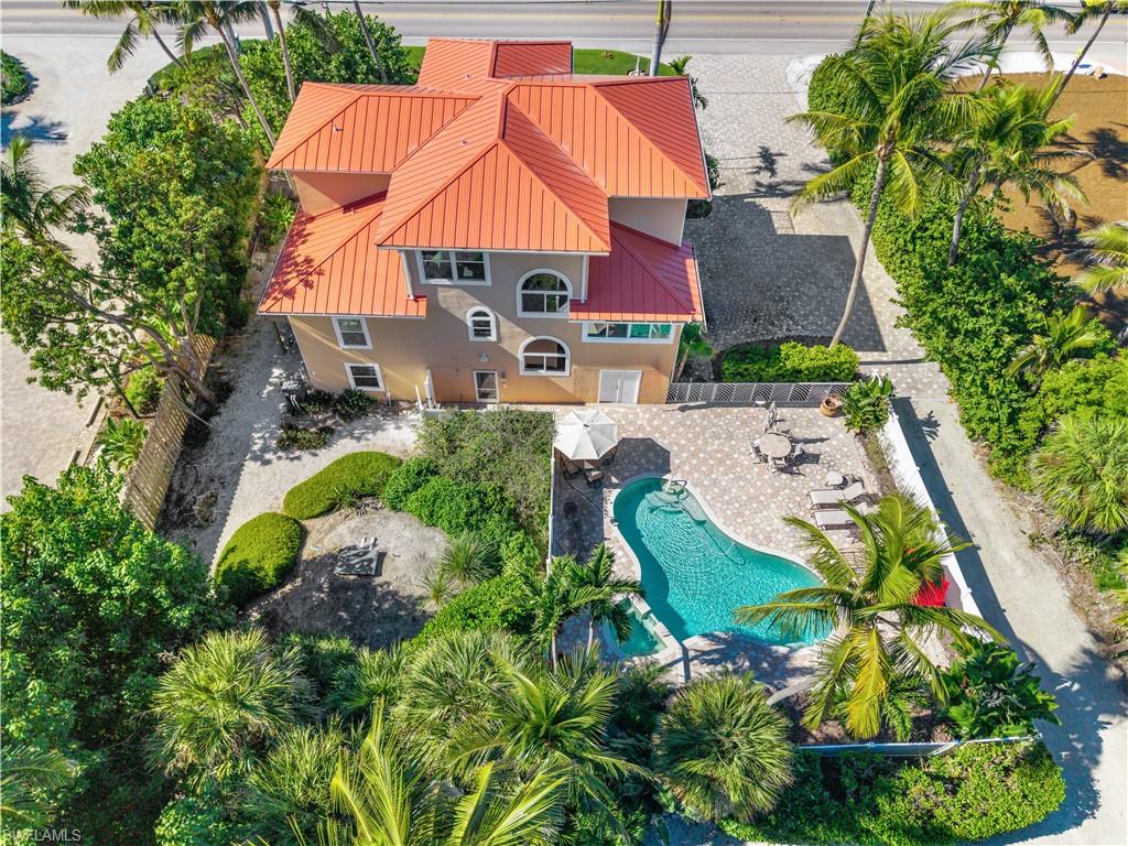 15899 Captiva Dr Property Photo 43