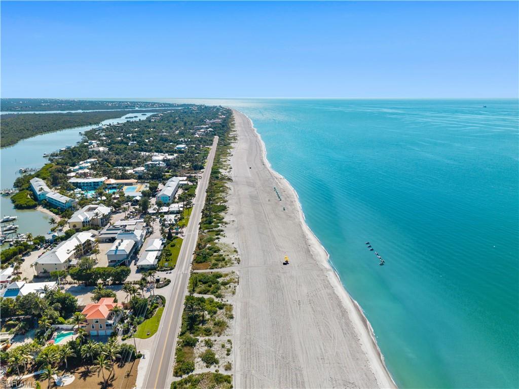 15899 Captiva Dr Property Photo 45