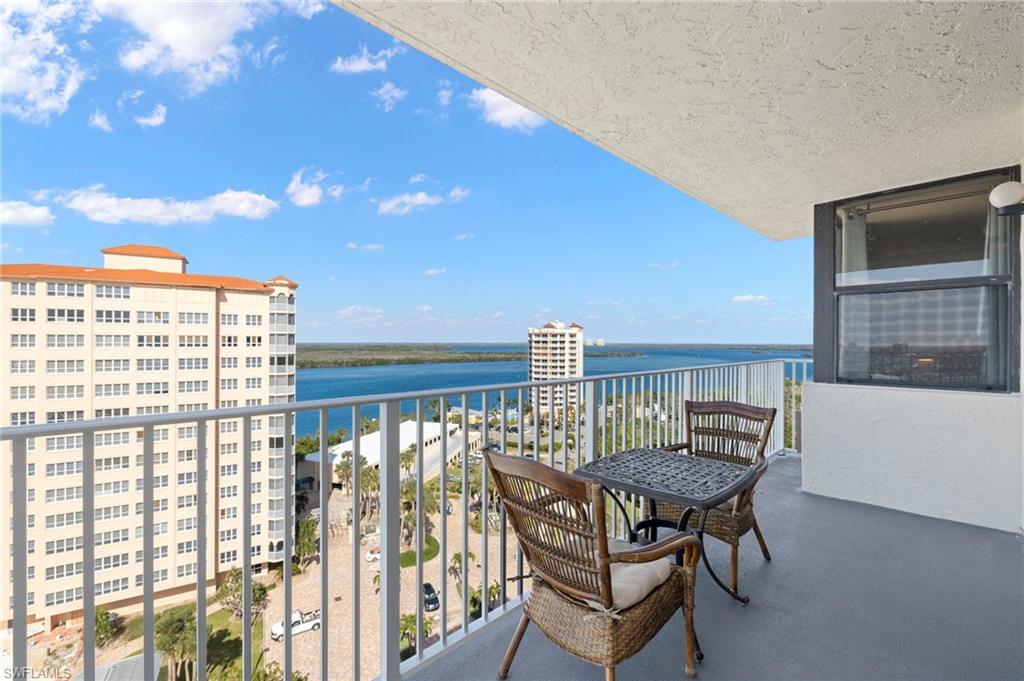8701 Estero Blvd Nw # 1204 Property Photo 3
