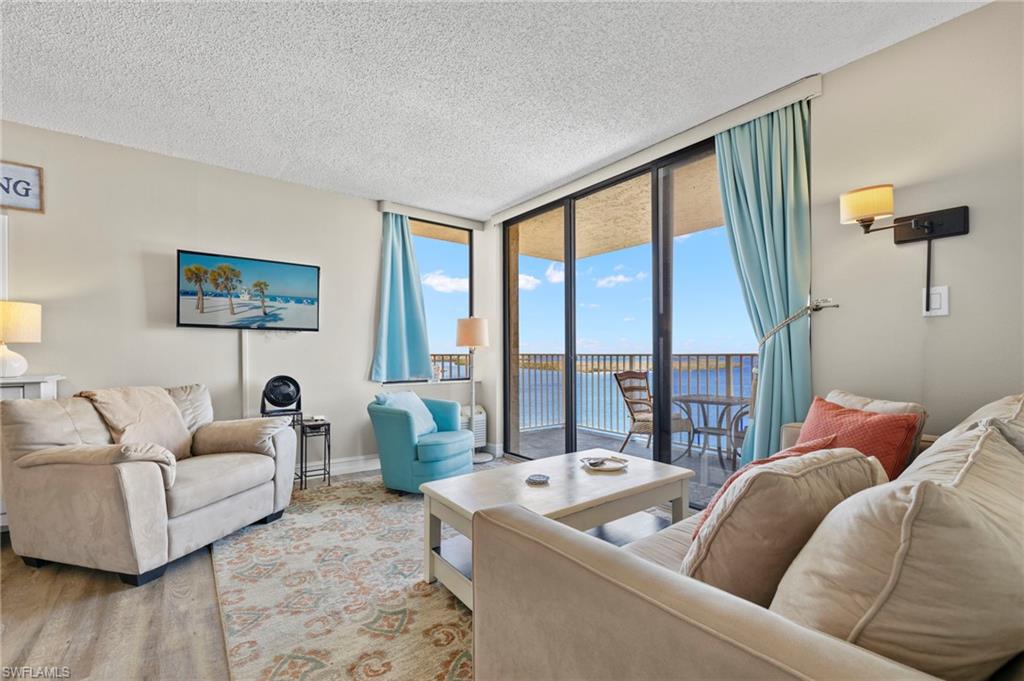 8701 Estero Blvd Nw # 1204 Property Photo 4