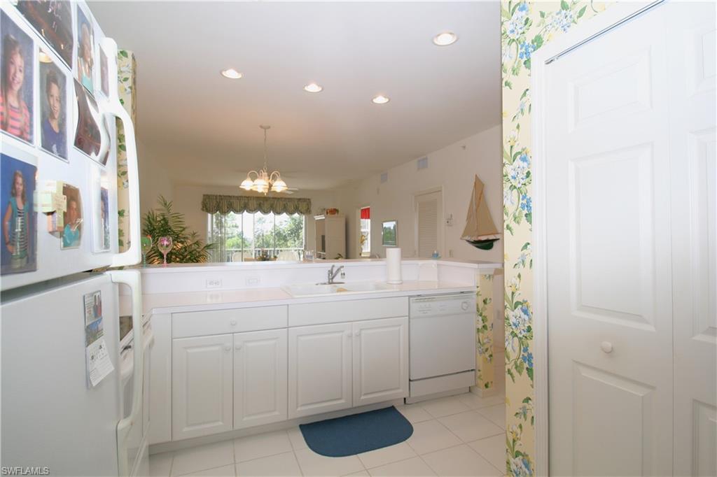 4011 Palm Tree Blvd # 306 Property Photo 9
