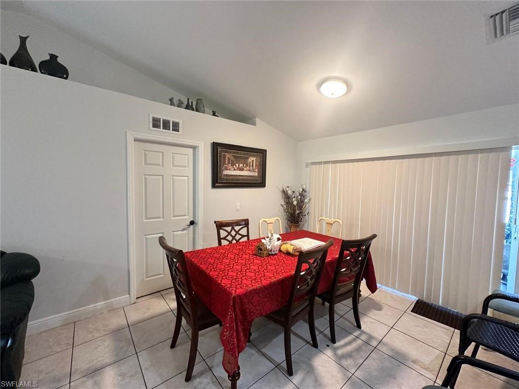 1126 Adeline Ave Property Photo 10