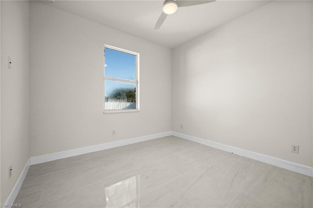 2481 Nw 9th St Property Photo 16