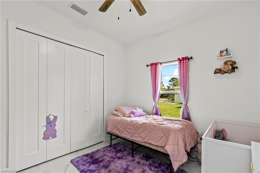1022 Bagget St E Property Photo 17