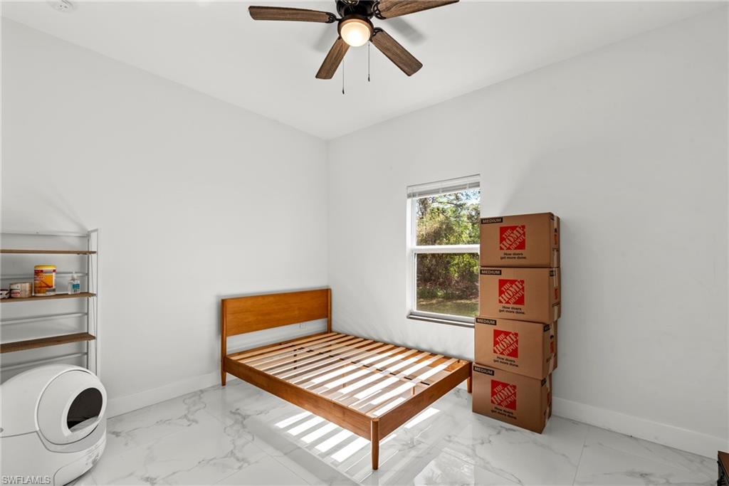 1022 Bagget St E Property Photo 19