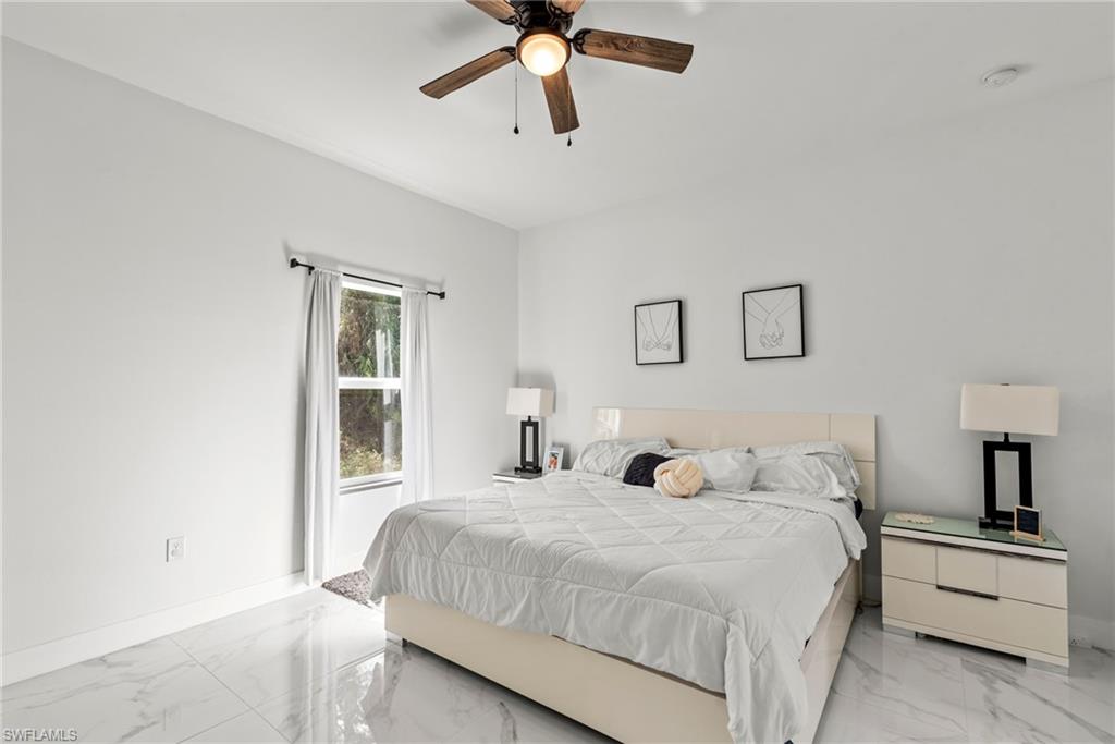 1022 Bagget St E Property Photo 23