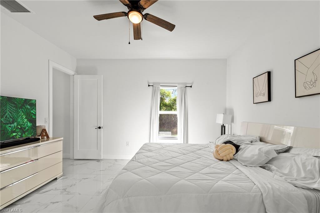 1022 Bagget St E Property Photo 24