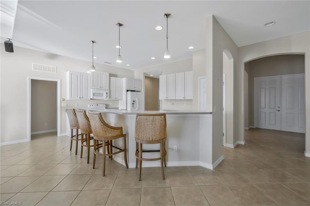 2530 Ashbury Cir Property Photo 7