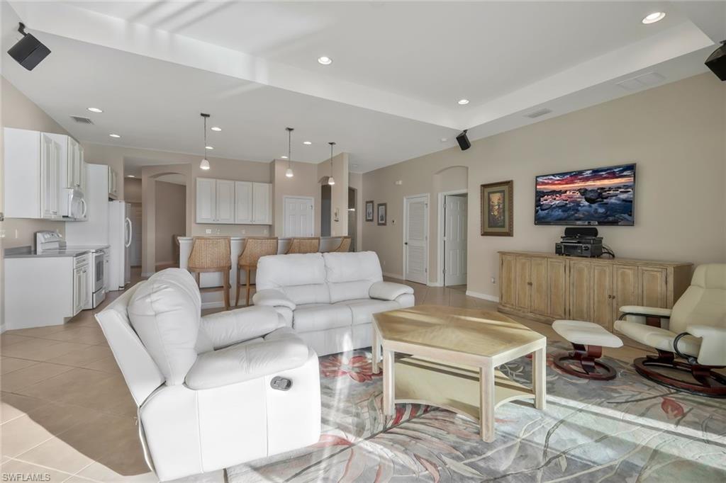 2530 Ashbury Cir Property Photo 10