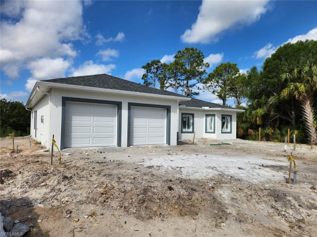 128 Bell Blvd S Property Photo 4