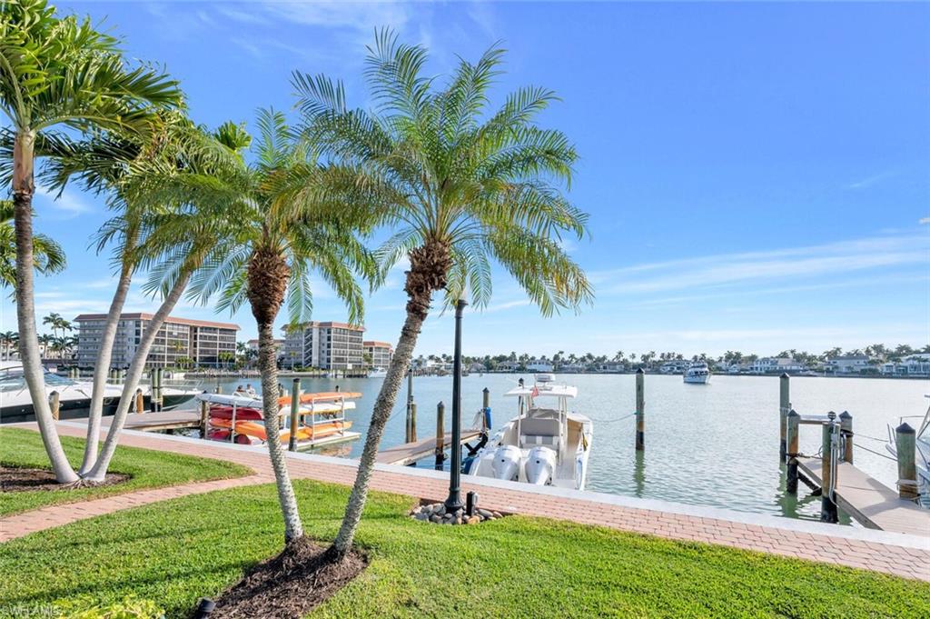 2800 Gulf Shore Blvd N # 303 Property Photo 28