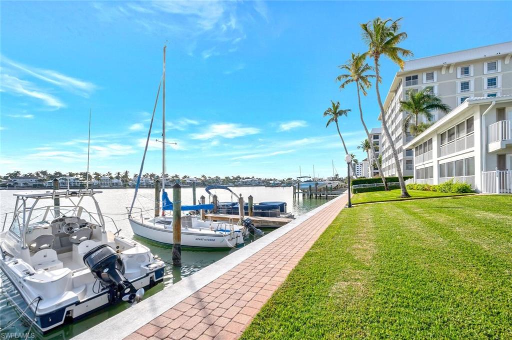 2800 Gulf Shore Blvd N # 303 Property Photo 30