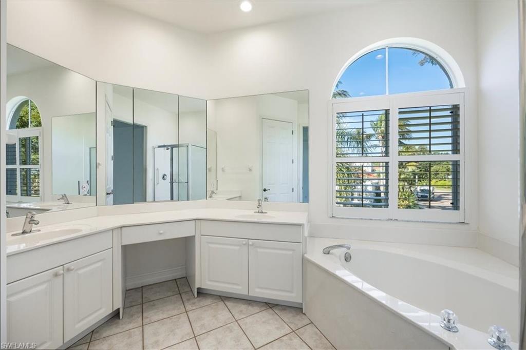 1575 Clermont Dr # 201 Property Photo 15