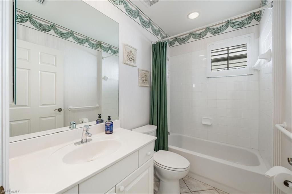 1575 Clermont Dr # 201 Property Photo 20