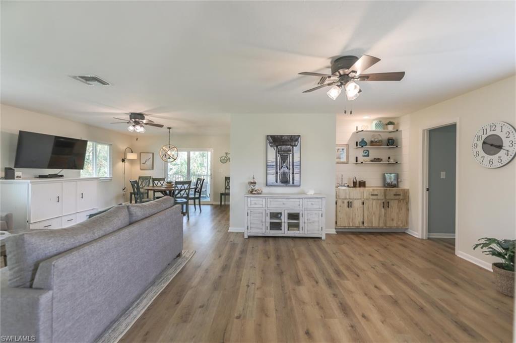 1684 Bunting Ln Property Photo 10