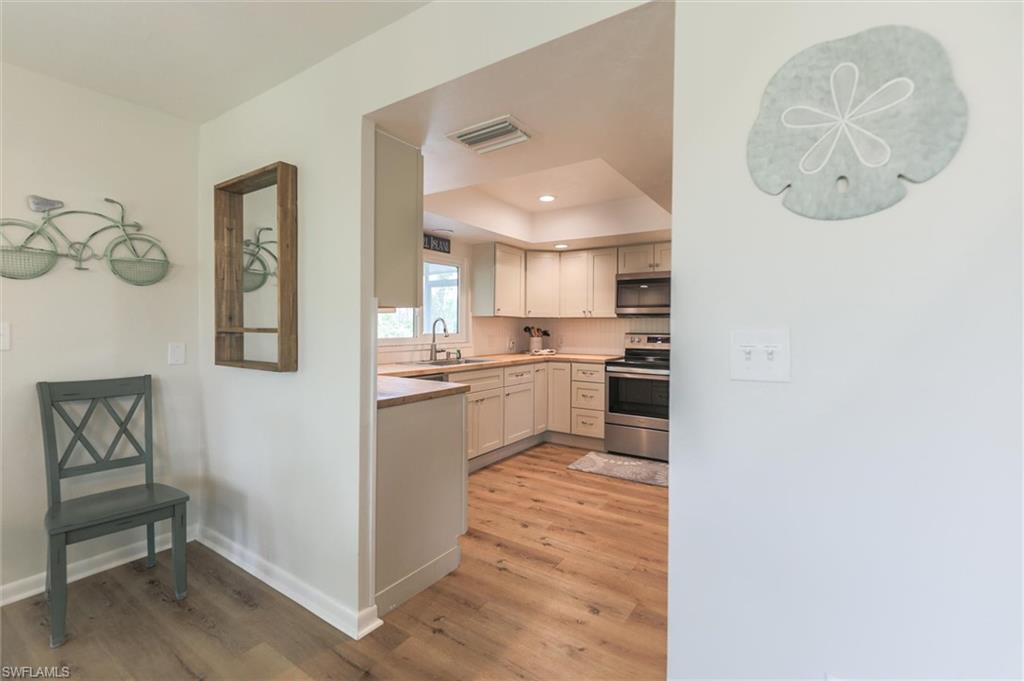 1684 Bunting Ln Property Photo 21