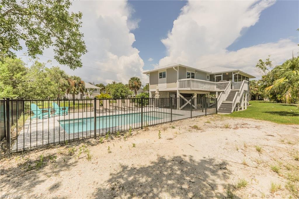 1684 Bunting Ln Property Photo 36