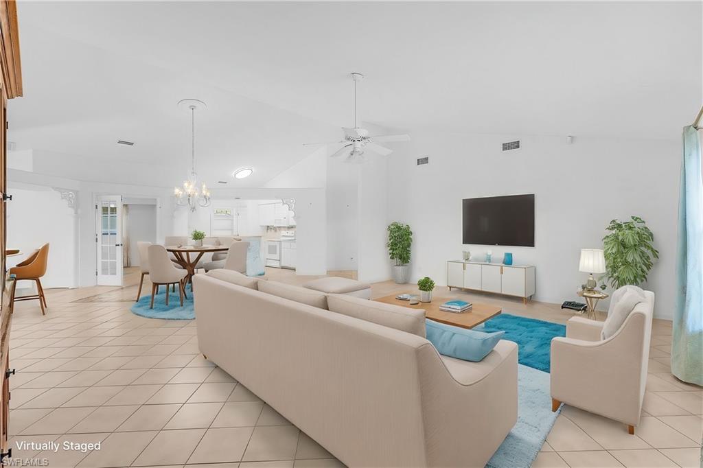 9439 Palm Island Cir Property Photo 7