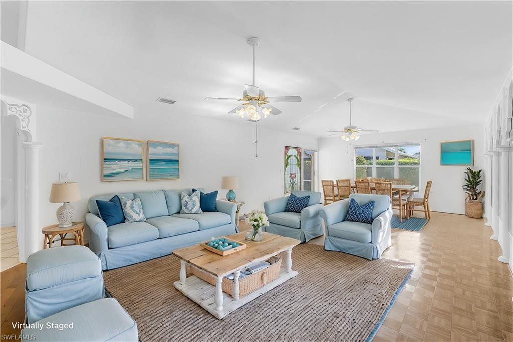 9439 Palm Island Cir Property Photo 10