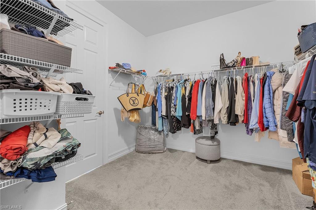 288 Spring Hill Lake Loop Property Photo 23