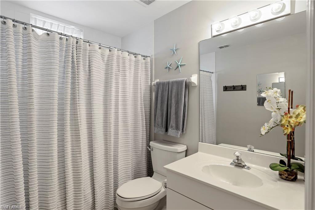 300 Robin Hood Cir # 102 Property Photo 15