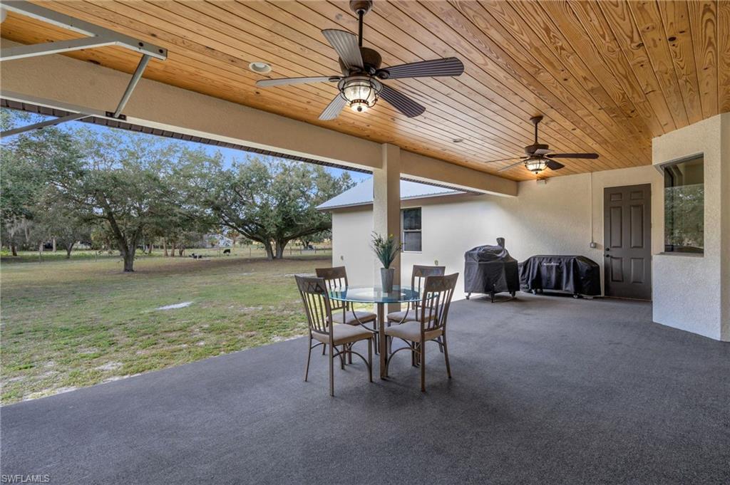 1277 Bonneville St Property Photo 31
