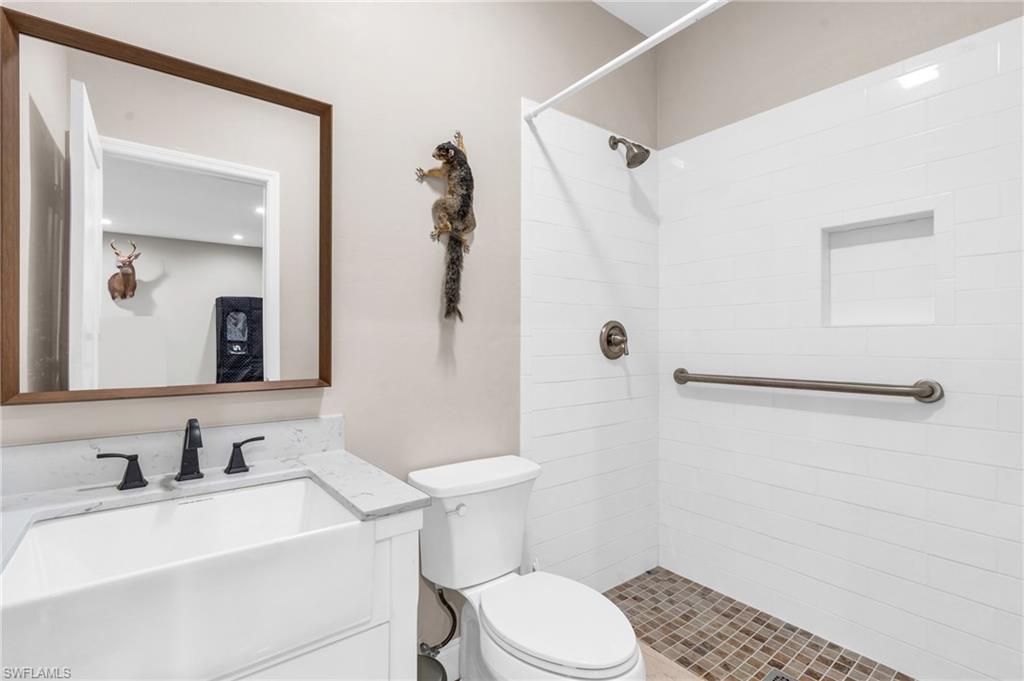 1277 Bonneville St Property Photo 42